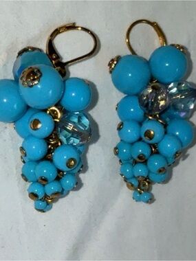 Joan Rivers Turquoise Color Cluster Beads Dangle Earrings